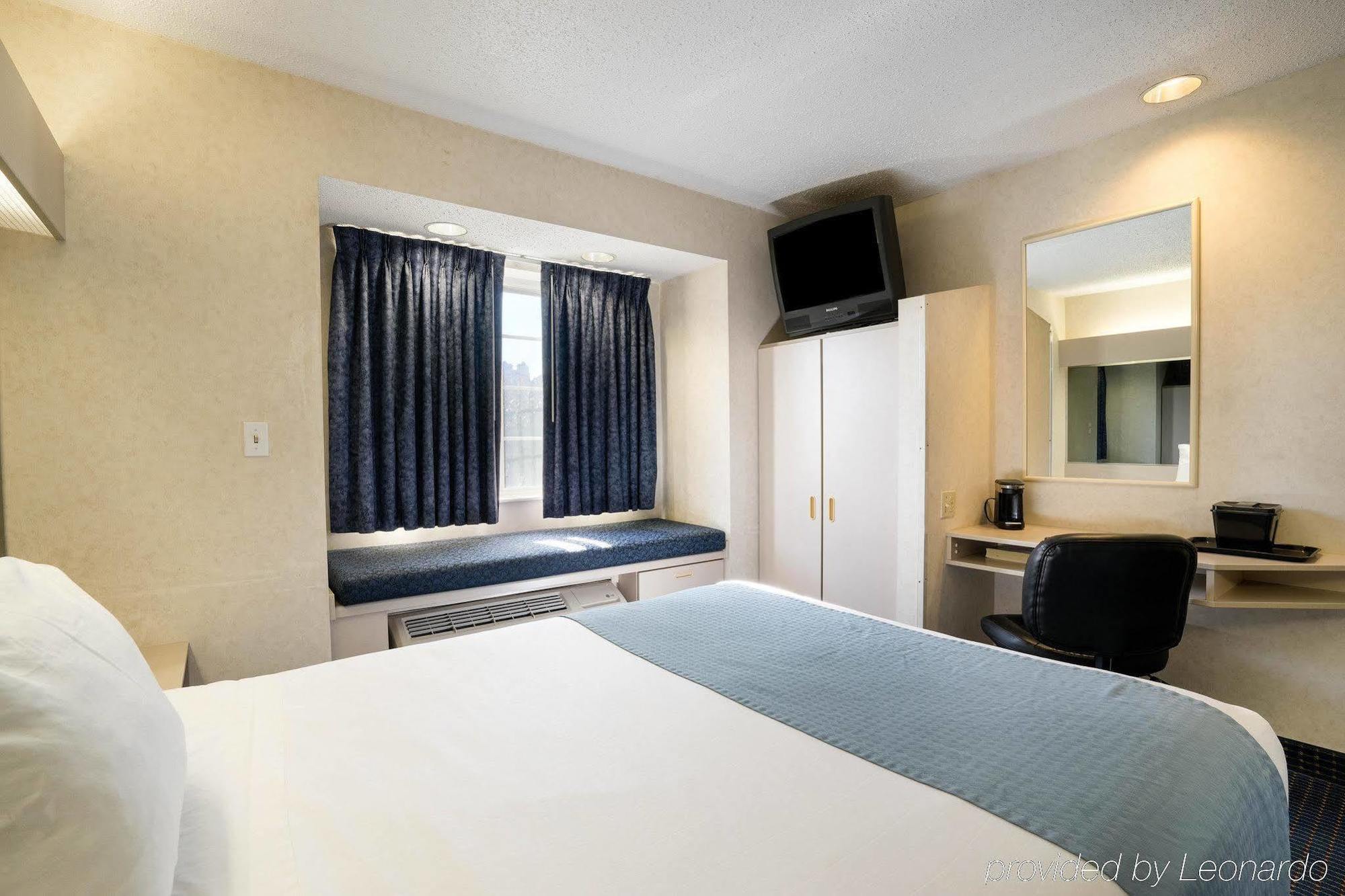 Microtel Inn & Suites By Wyndham Pittsburgh Airport Robinson Township Zewnętrze zdjęcie